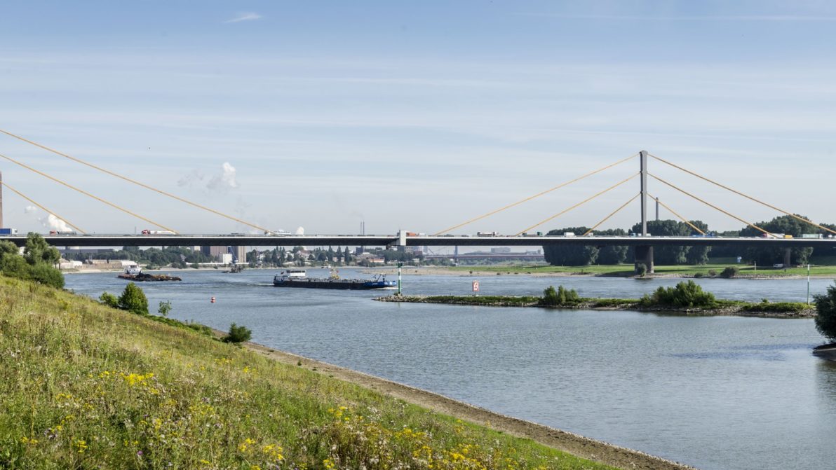 Die Rheinbrücke Duisburg-Neuenkamp im Bestand