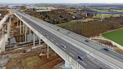 Die neu gebaute Lahntalbrücke bei Limburg