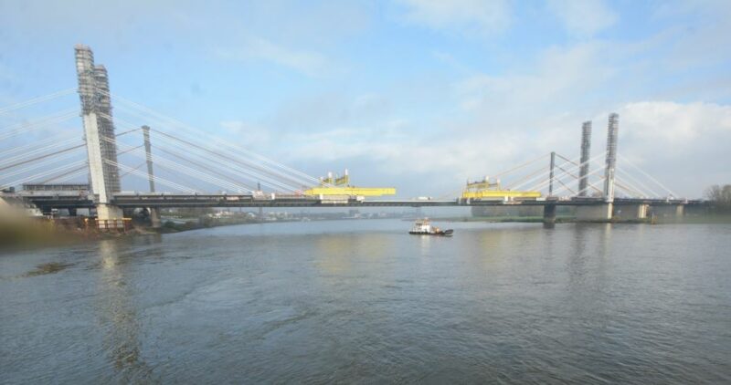 Aufnahme der Rheinbrücke im November 2022